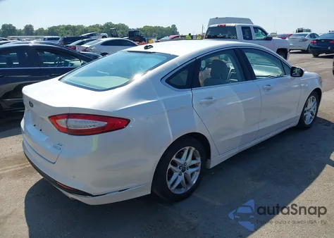 2013 Ford Fusion Se z USA, uszkodzony, nr VIN 3FA6P0HR0DR385581